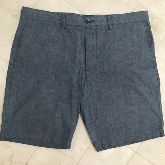 Banana Republic Slim Fit Aiden Short - 34 - Picture 2 of 4